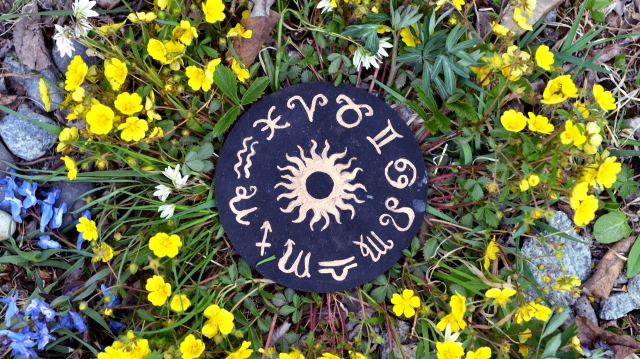 Horoscopul zilei de 2 mai
