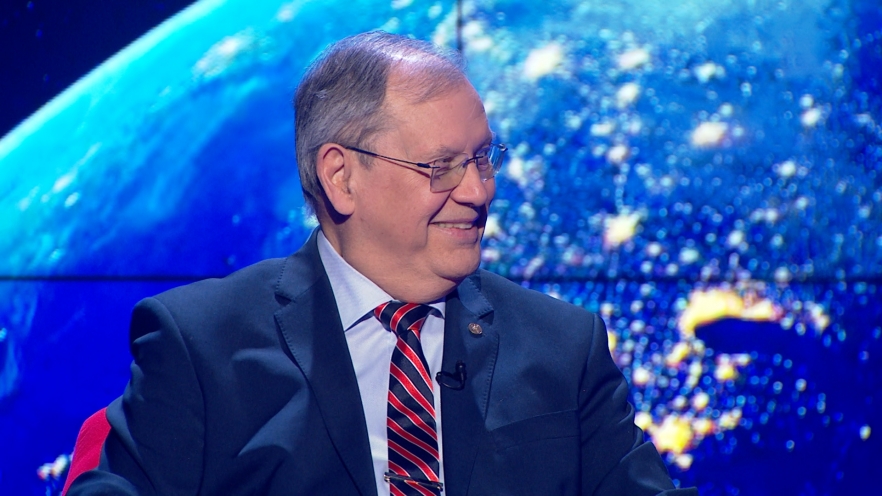 (w882) Dumitru Pr