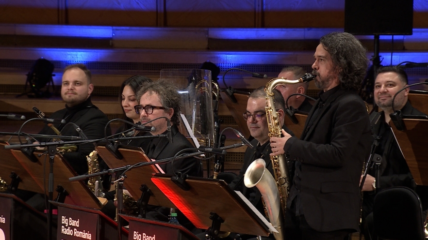 (w882) Big Band R