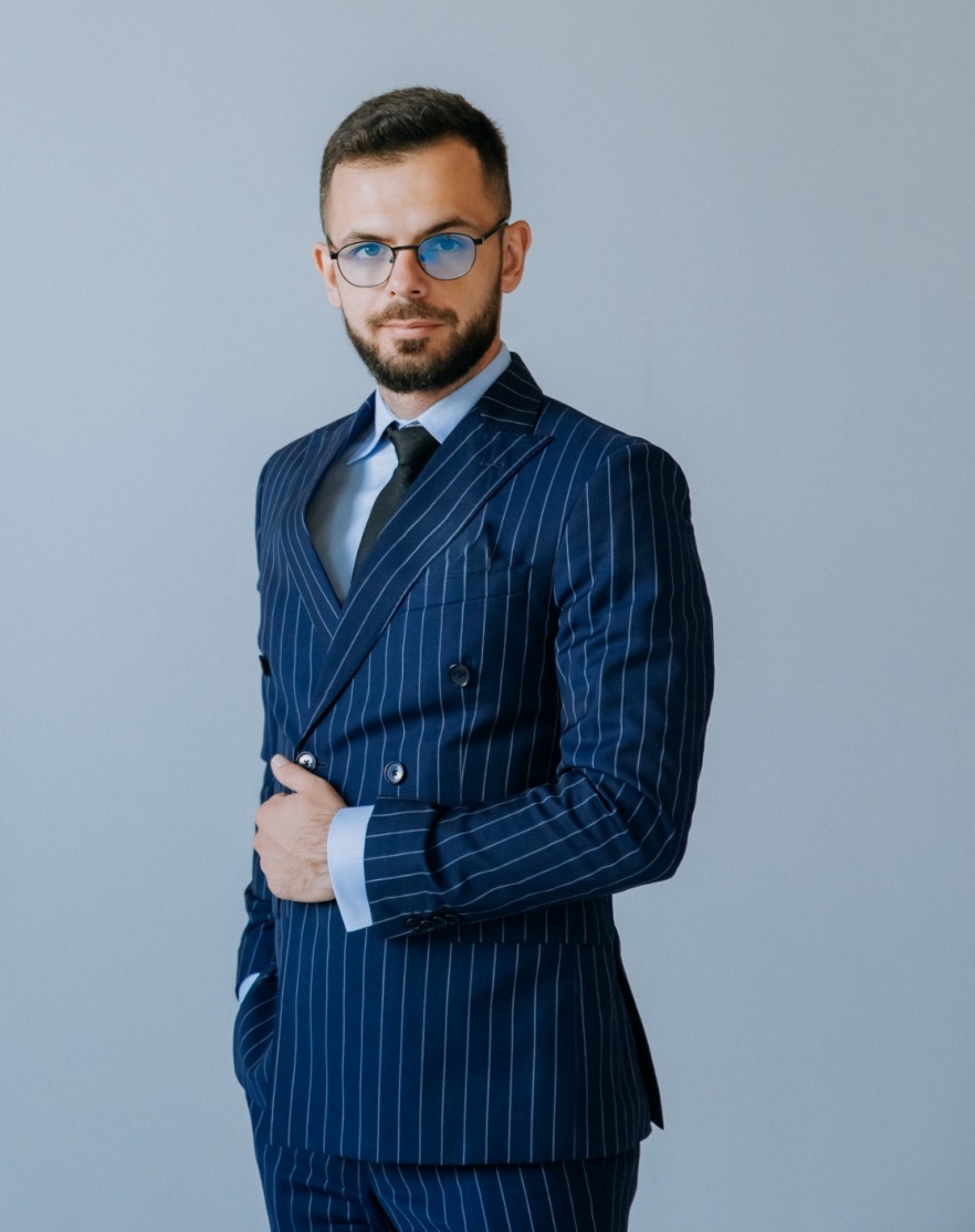 (w882) oameni și