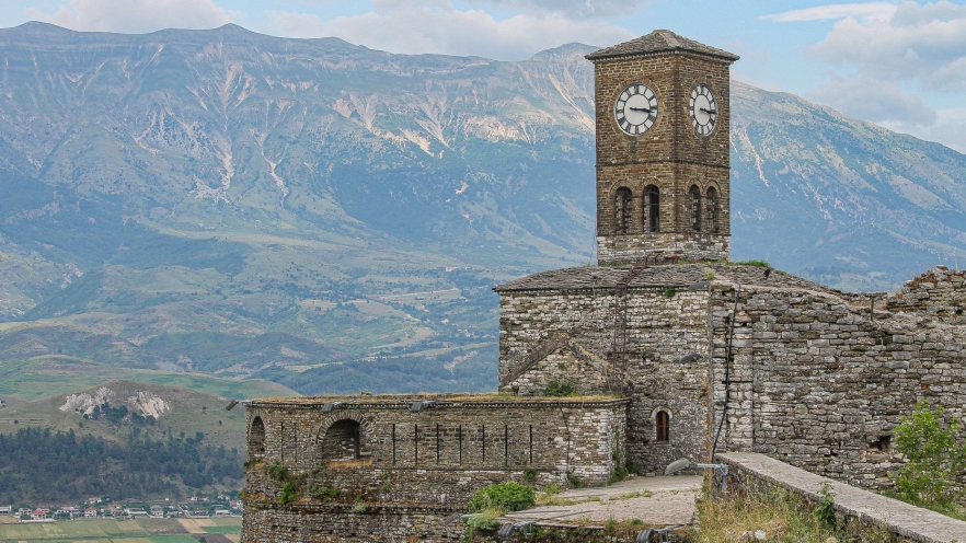 (w882) Castel Alb