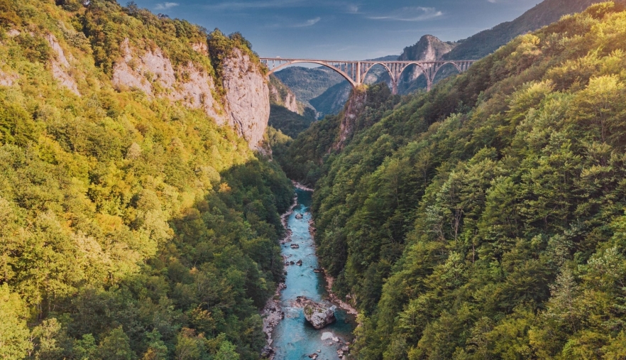 Muntenegru, bijuterie a Adriaticii ce cucerește Europa