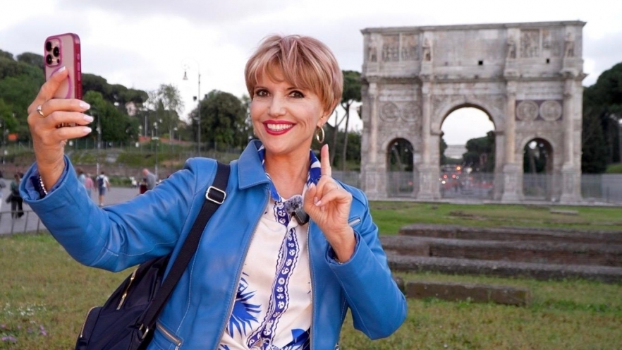 Toate drumurile duc la Roma. Călătorie obligatorie şi pentru echipa „Hai-Hui… cu Marina!”