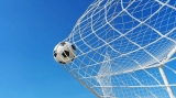 fotbal_shutterstock_soccer-ball-goal_Igor Link