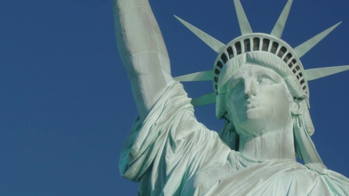 „Doamna care luminează lumea”, o formidabilă concentrare de inovaţii. Documentarul „Statuia Libertăţii – un colos francez”, se vede la TVR 1