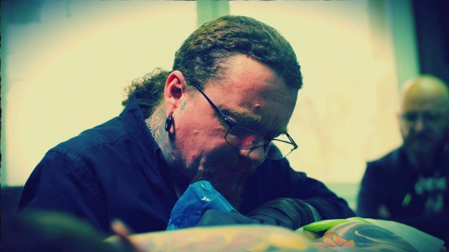 Despre cum să faci rock în inimi, cu Costi Azoiței – sâmbătă, la „Rock Maniac”