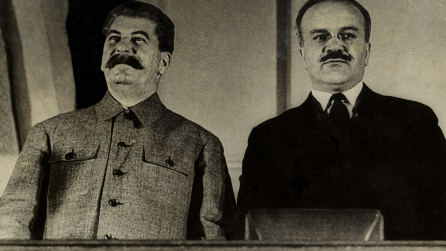 Adevărul ascuns timp de jumătate de secol: „Călăii lui Stalin - Masacrul de la Katyn”, joi seară la TVR 1”