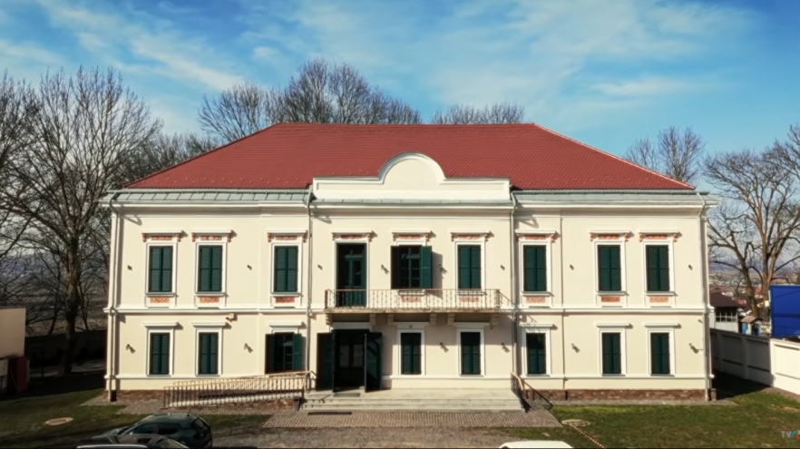 (w882) Castelul M