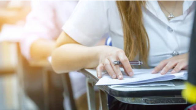 Bacalaureat 2026: Examenul continuă cu proba obligatorie a profilului