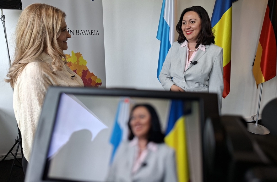 (w882) Românii d