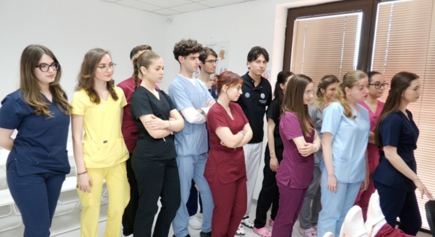 (w882) Un doctor