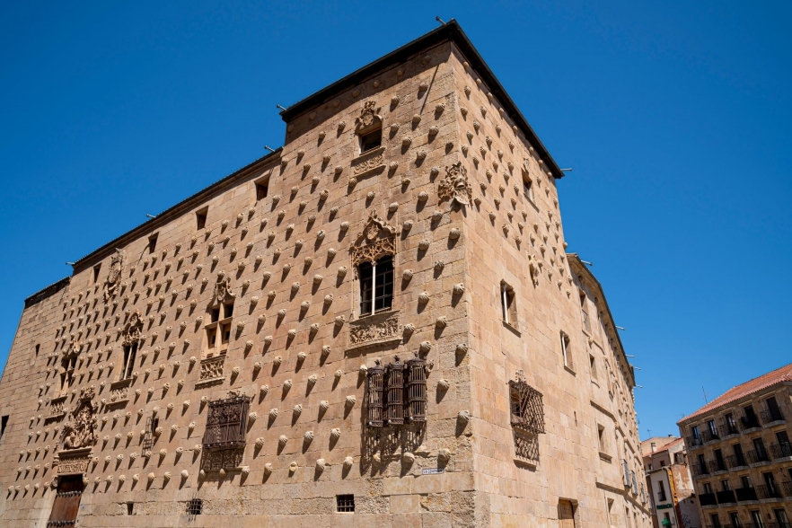 (w882) Casa de la