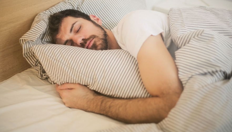 (P) Somnul de calitate începe cu o rutină bună și un dormitor confortabil, alături de Dormeo