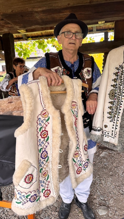 (w500) „Veșnic