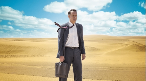 Tom Hanks, într-o călătorie între ambiții, deziluzii și noi începuturi. „Hologramă pentru rege”, în premieră la TVR 1