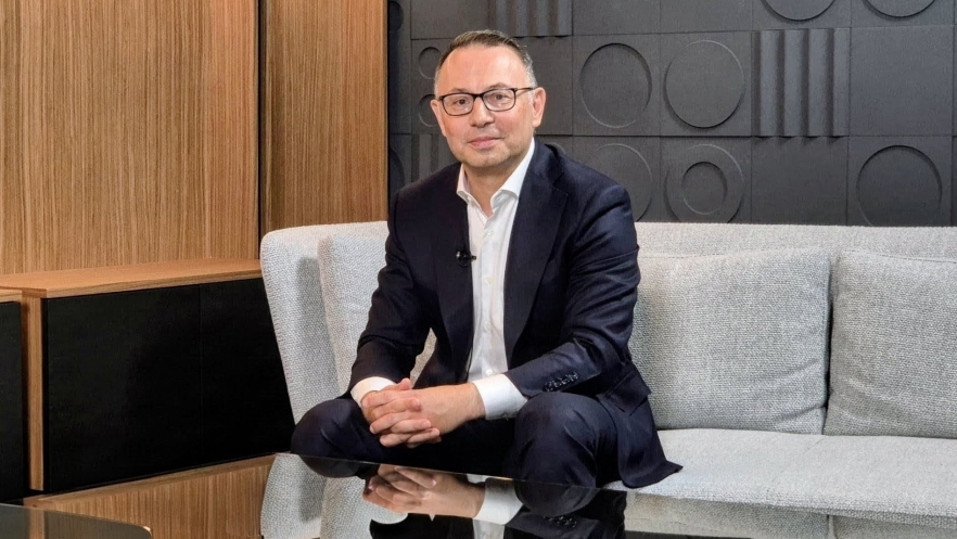 (w882) InvestiÅ£i