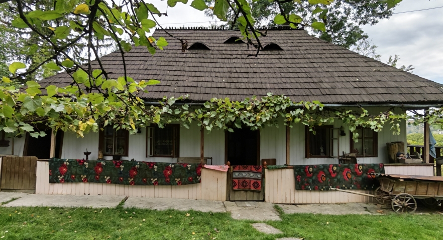 (w882) Tradiții